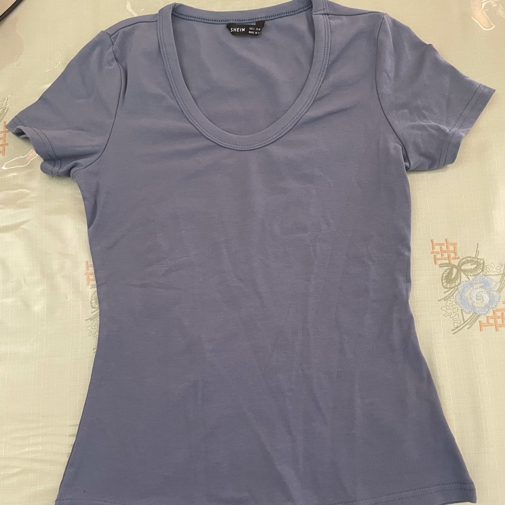 SHEIN Fitted T Shirt